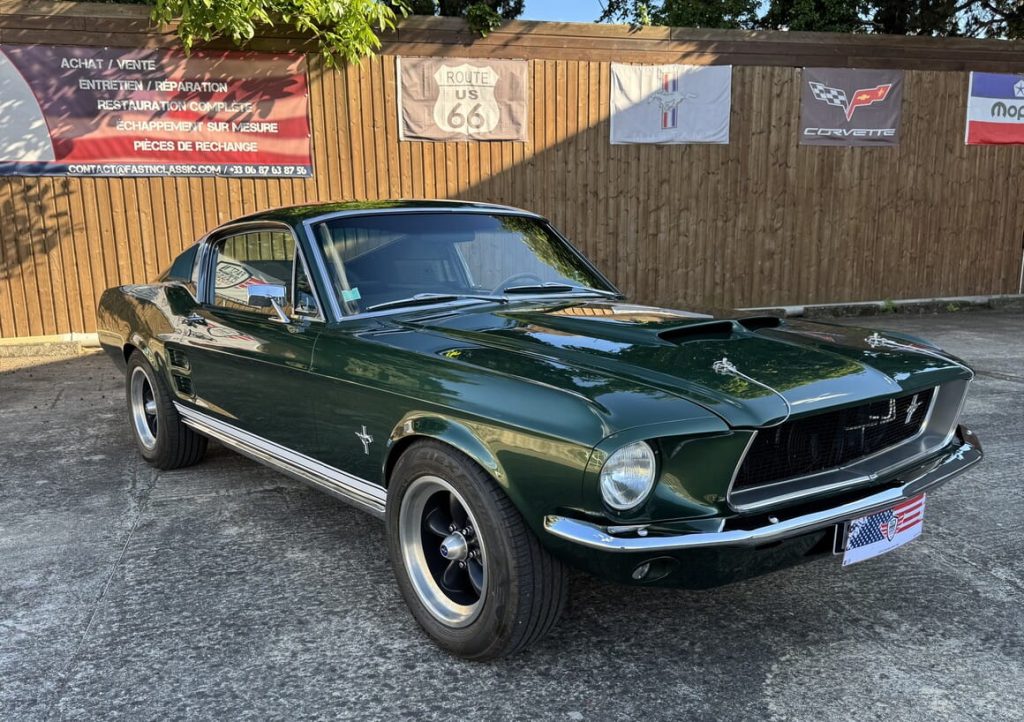 FORD MUSTANG FASTBACK 1967