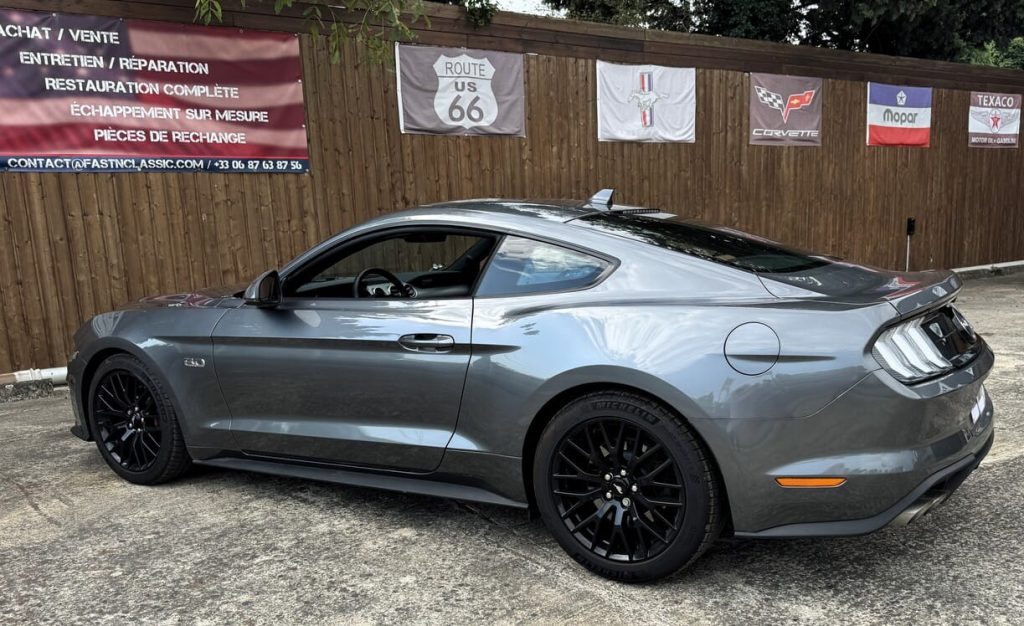 Ford Mustang Fastback